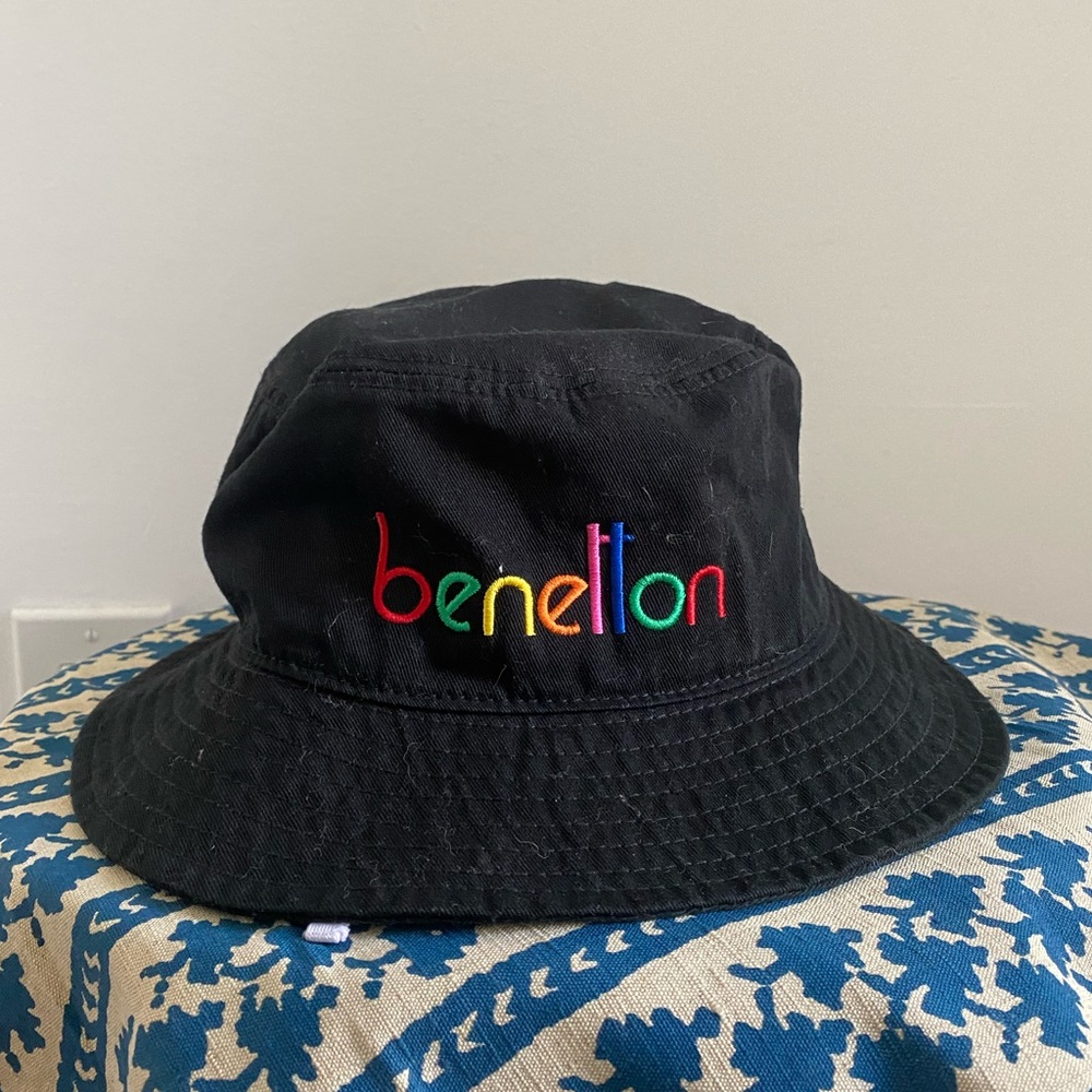 Thrifted Benetton rainbow bucket hat (unisex)